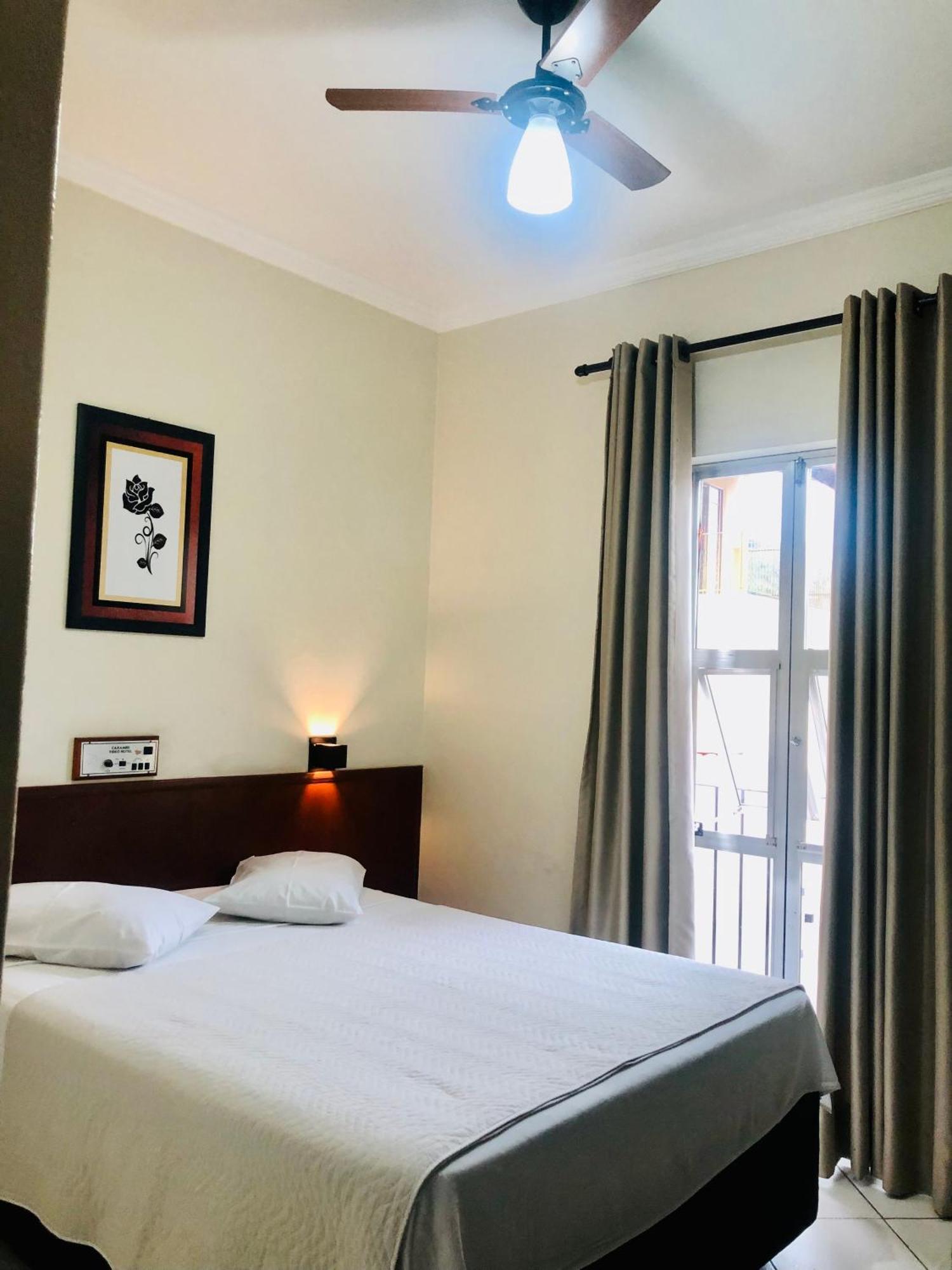 Hotel De Minas カシャンブ エクステリア 写真