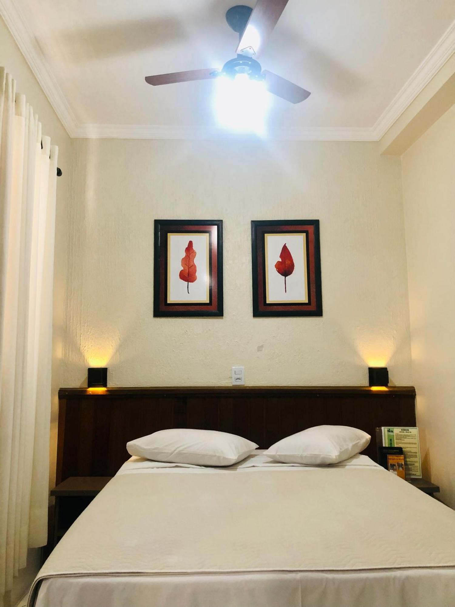 Hotel De Minas カシャンブ エクステリア 写真